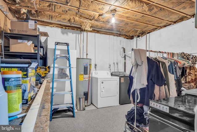 83 QUEEN AVE, Enola, PA 17025