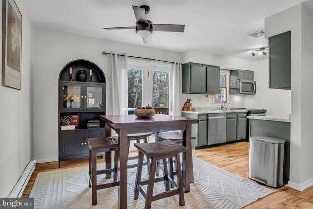 83 QUEEN AVE, Enola, PA 17025