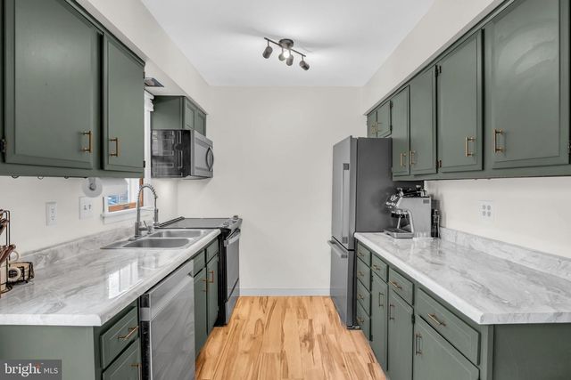 83 QUEEN AVE, Enola, PA 17025