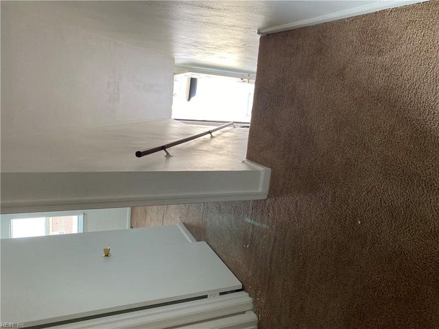 8546 Chesapeake Blvd Apt 402, Norfolk, VA 23503