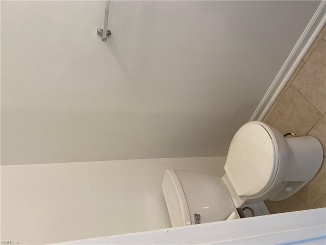 8546 Chesapeake Blvd Apt 402, Norfolk, VA 23503