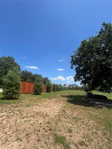 N Mt Pleasant Road, Gravette, AR 72736