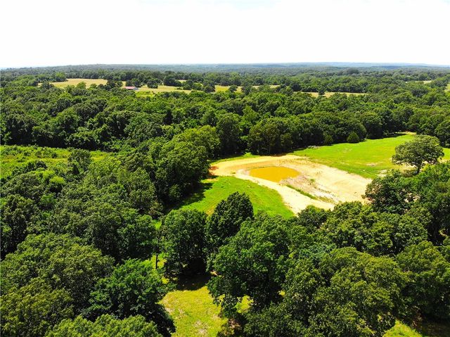N Mt Pleasant Road, Gravette, AR 72736