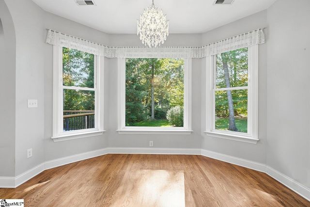 1 Mandarin Circle, Taylors, SC 29687