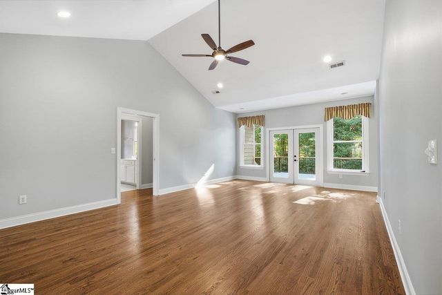 1 Mandarin Circle, Taylors, SC 29687