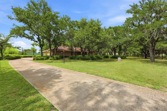 3724 Coronado Court, Willow Park, TX 76087