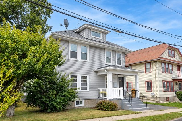 29 Laurel Rd, Milton, MA 02186