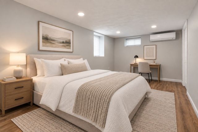 29 Laurel Rd, Milton, MA 02186