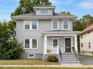 29 Laurel Rd, Milton, MA 02186