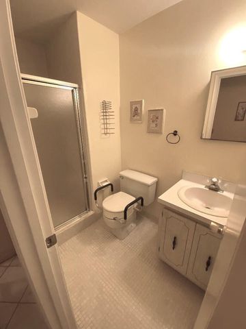 2331 Croton Lane B, Delray Beach, FL 33445