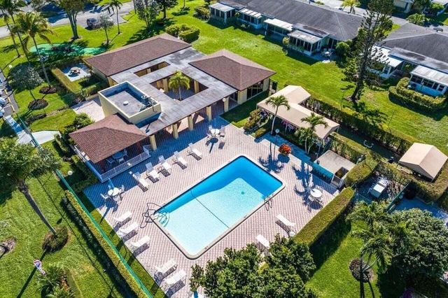 2331 Croton Lane B, Delray Beach, FL 33445