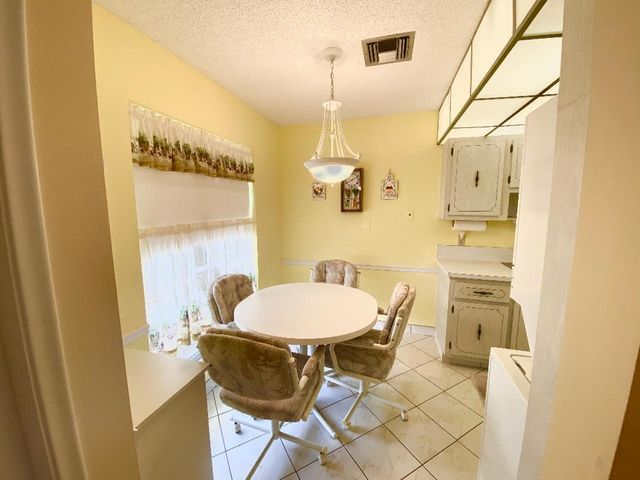 2331 Croton Lane B, Delray Beach, FL 33445