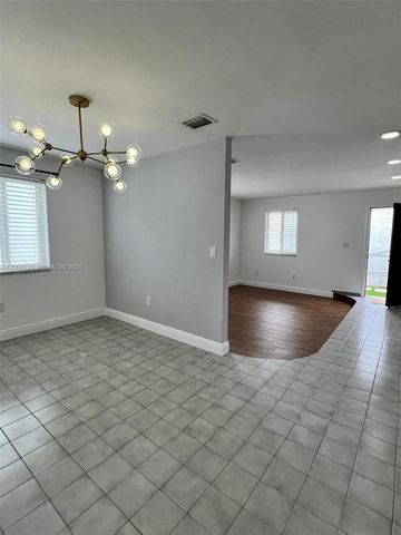 2036 SW 57th Ct 2038, Miami, FL 33155