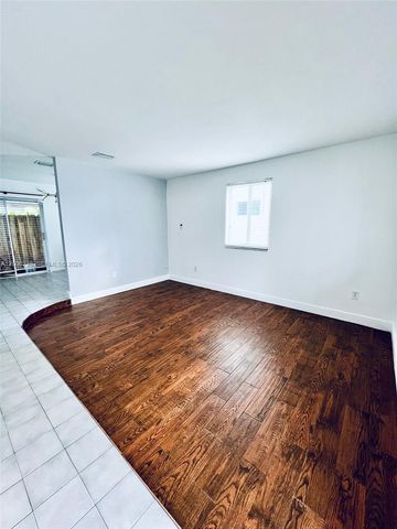 2036 SW 57th Ct 2038, Miami, FL 33155