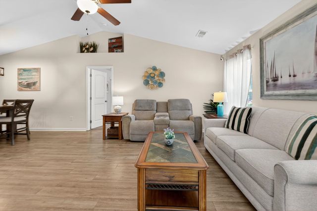 1904 Capella Ct., Conway, SC 29527