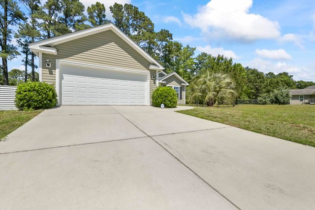 1904 Capella Ct., Conway, SC 29527