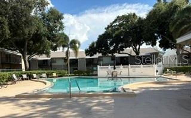3802 N OAK DRIVE 32, Tampa, FL 33611