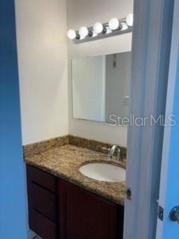 3802 N OAK DRIVE 32, Tampa, FL 33611