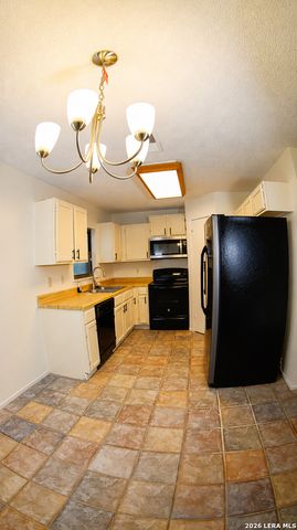 7147 COMANCHE RDG, Converse, TX 78109