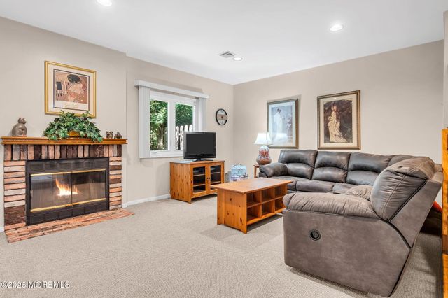 96 Tangerine Drive, Marlboro, NJ 07746