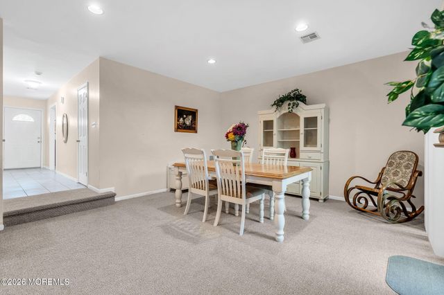 96 Tangerine Drive, Marlboro, NJ 07746