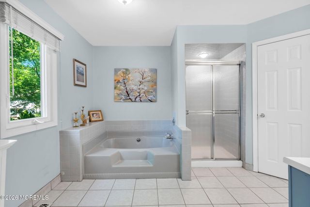 96 Tangerine Drive, Marlboro, NJ 07746
