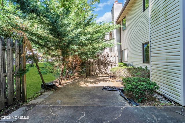 96 Tangerine Drive, Marlboro, NJ 07746