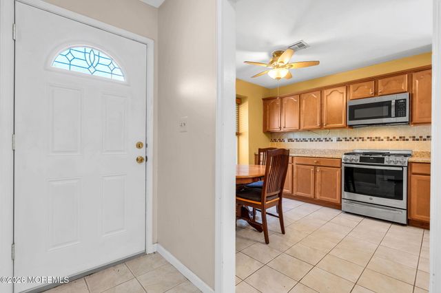 96 Tangerine Drive, Marlboro, NJ 07746