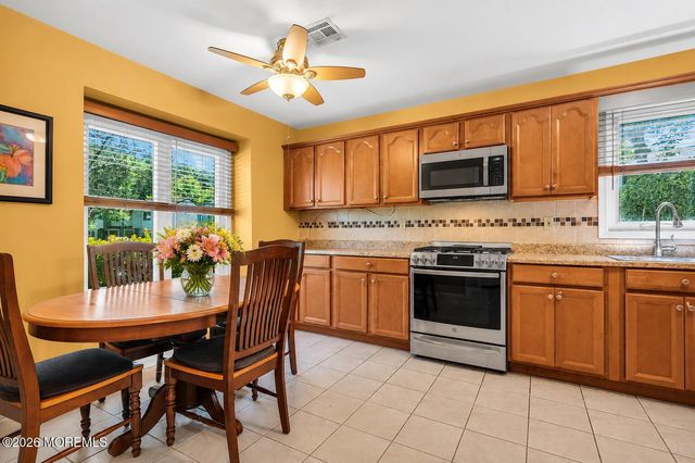 96 Tangerine Drive, Marlboro, NJ 07746