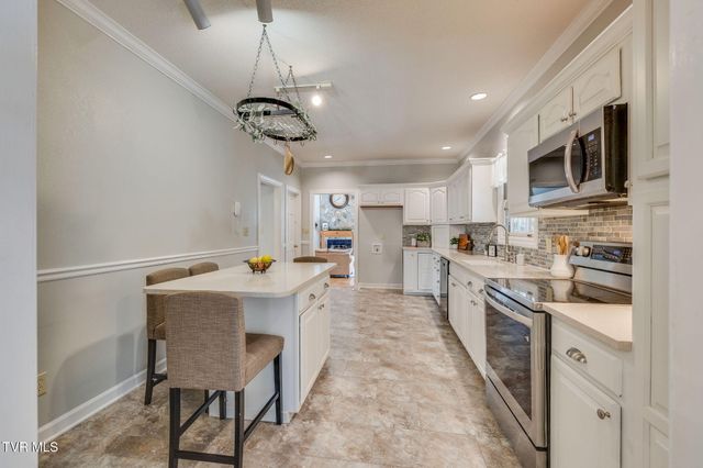 150 Teague Lane, Unicoi, TN 37692