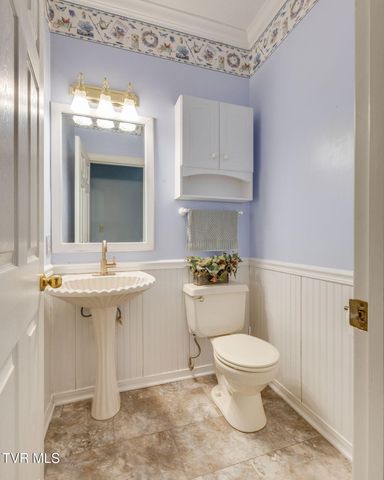 150 Teague Lane, Unicoi, TN 37692