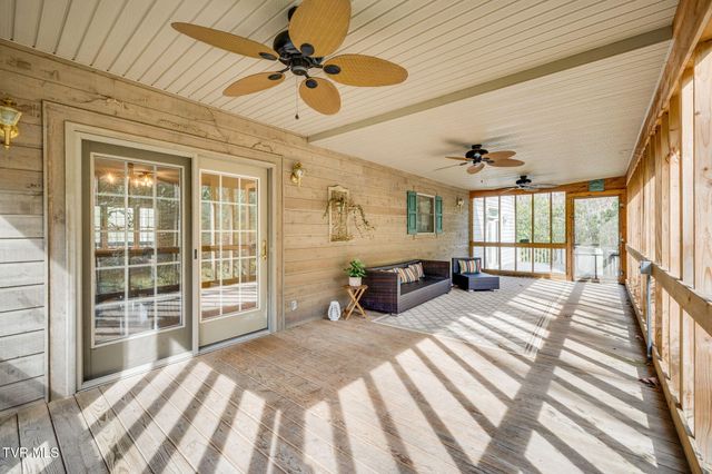 150 Teague Lane, Unicoi, TN 37692