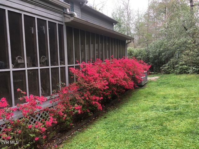 150 Teague Lane, Unicoi, TN 37692