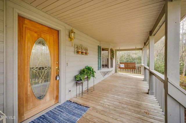 150 Teague Lane, Unicoi, TN 37692