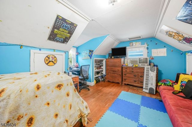 701 Centre St, Nutley Twp., NJ 07110