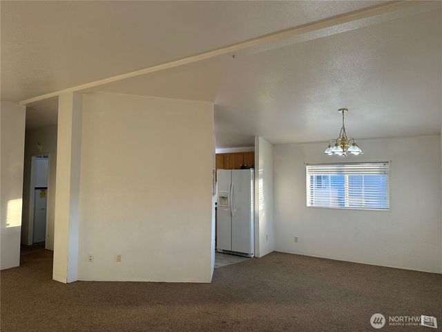 571 Morning View Circle, East Wenatchee, WA 98802