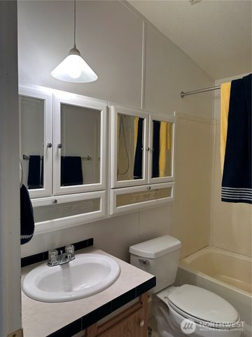 571 Morning View Circle, East Wenatchee, WA 98802