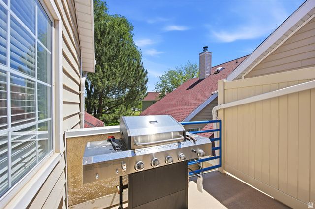 5425 S SPINNAKER ROW, Taylorsville, UT 84123