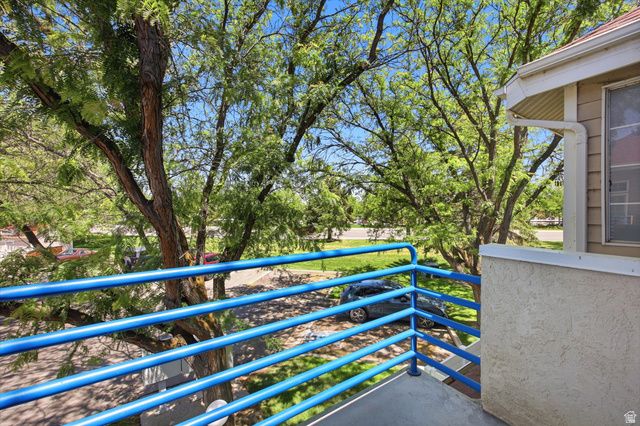 5425 S SPINNAKER ROW, Taylorsville, UT 84123