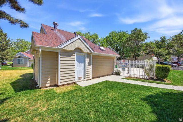 5425 S SPINNAKER ROW, Taylorsville, UT 84123