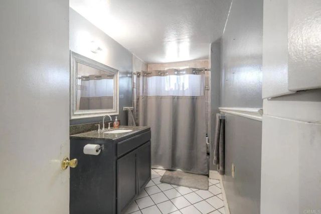 412 W 9th Avenue, Escondido, CA 92025