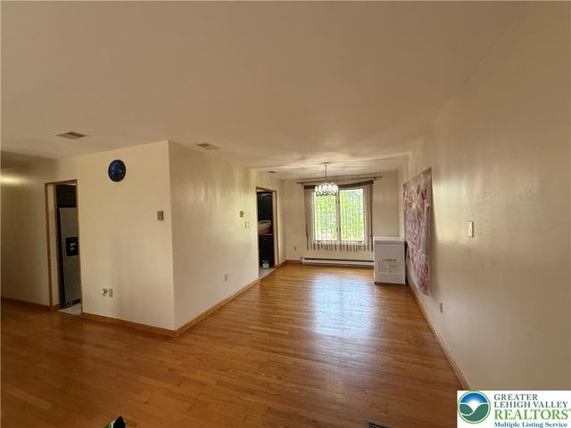 1150 Ridge Ave, Allentown City, PA 18102