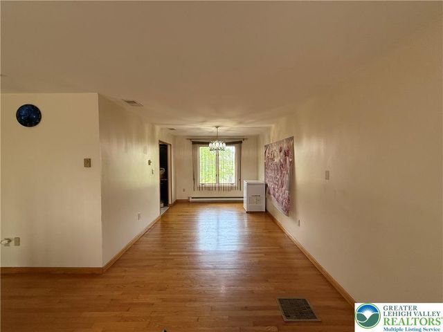 1150 Ridge Ave, Allentown City, PA 18102