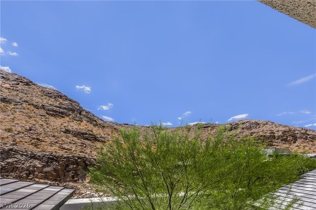 1984 Canyon Highlands Drive, Henderson, NV 89052