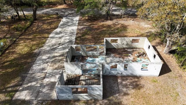 5515 N FALKENBURG ROAD, Tampa, FL 33610