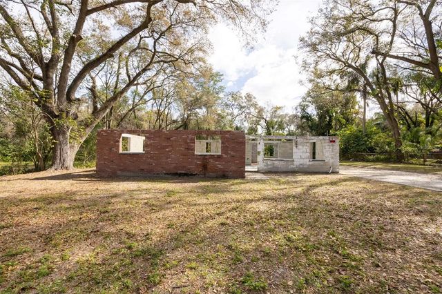 5515 N FALKENBURG ROAD, Tampa, FL 33610