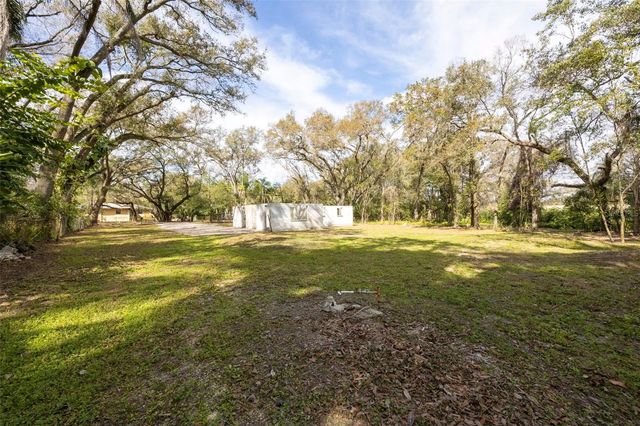 5515 N FALKENBURG ROAD, Tampa, FL 33610