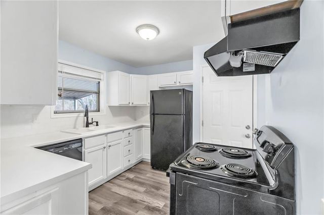 5128 N Richmond Avenue, Kansas City, MO 64119