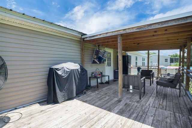4237 COYOTE TRAIL, Polk City, FL 33868