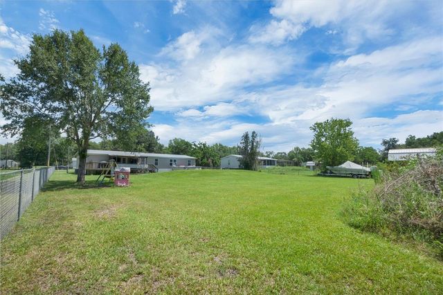 4237 COYOTE TRAIL, Polk City, FL 33868